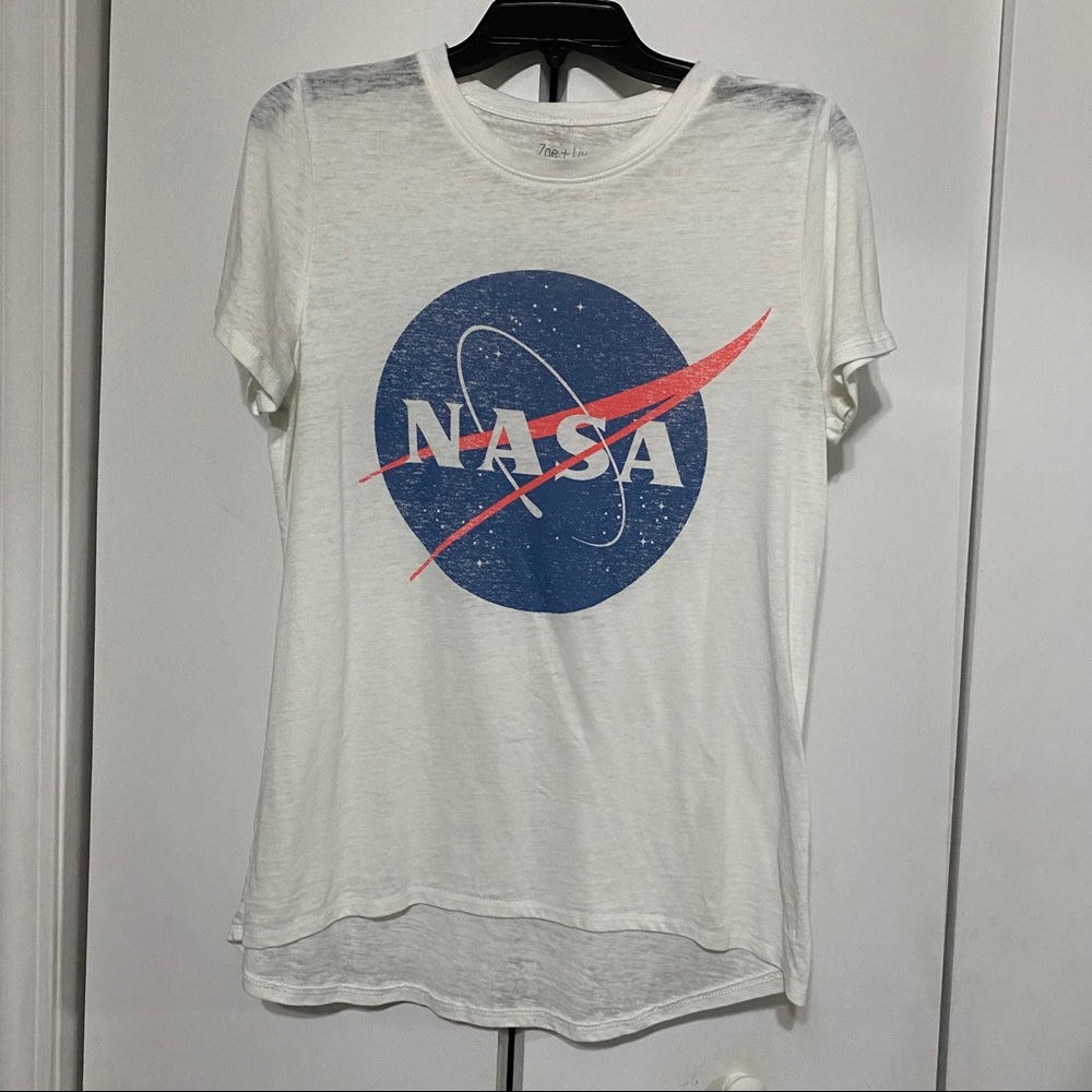 Graphic shirt